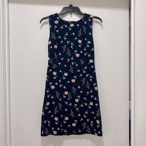 Old navy sleeveless dress, size xsmall, navy blue and pink floral